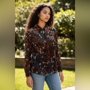 NWOT NOTATIONS VELVET‎ BURNOUT BLOUSE WOMENS SIZE SMALL